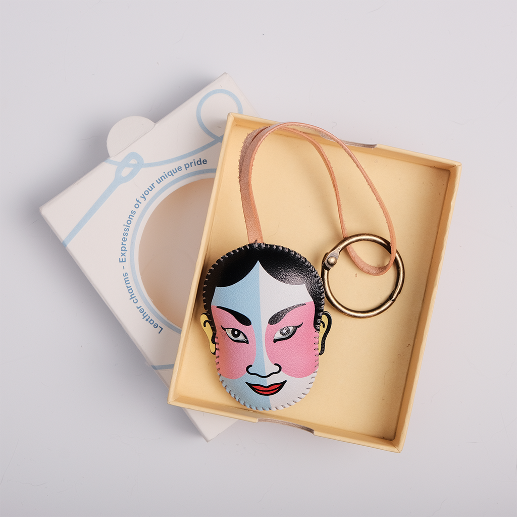  Hat Boi Dao Tam Xuan Leather Bag Charm-172